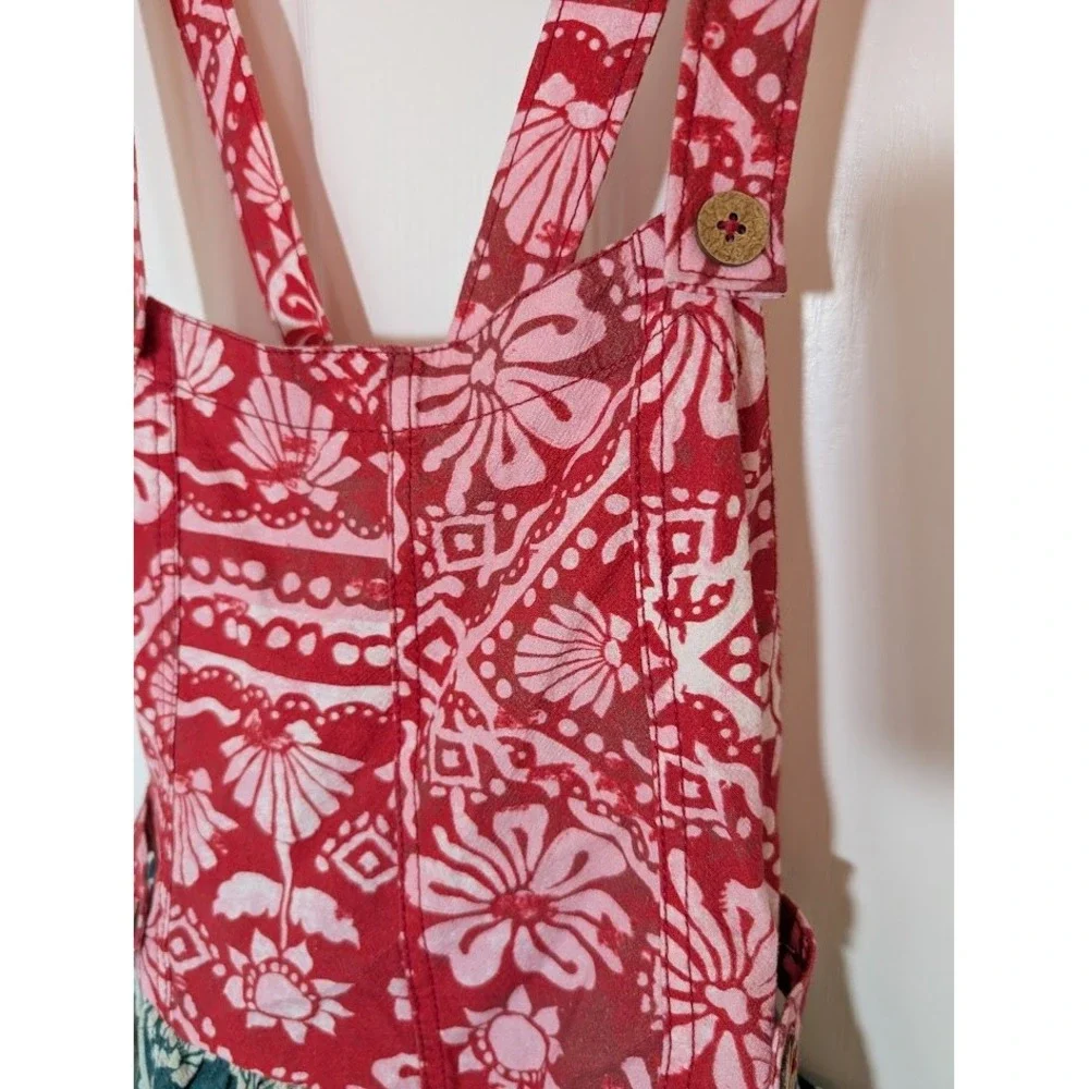Free People Palm Bay Shortalls Red Green Floral Print Romper‎ Size S